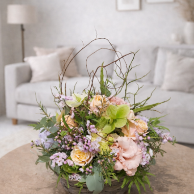 Blumenkorb – Sanfte Farbpoesie