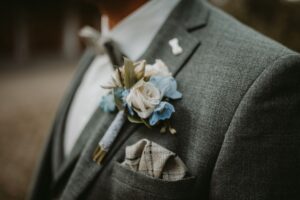 Blumenanstecker Bräutigam