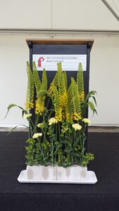 Rednerpult Dekoration Spatenstich FHNW Muttenz